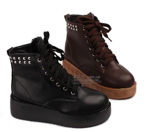 Bota Cuturno Vintage de Couro Fashion 003